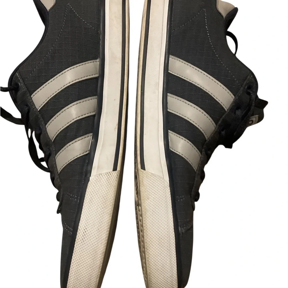 Adidas Men’s Gray Sneakers